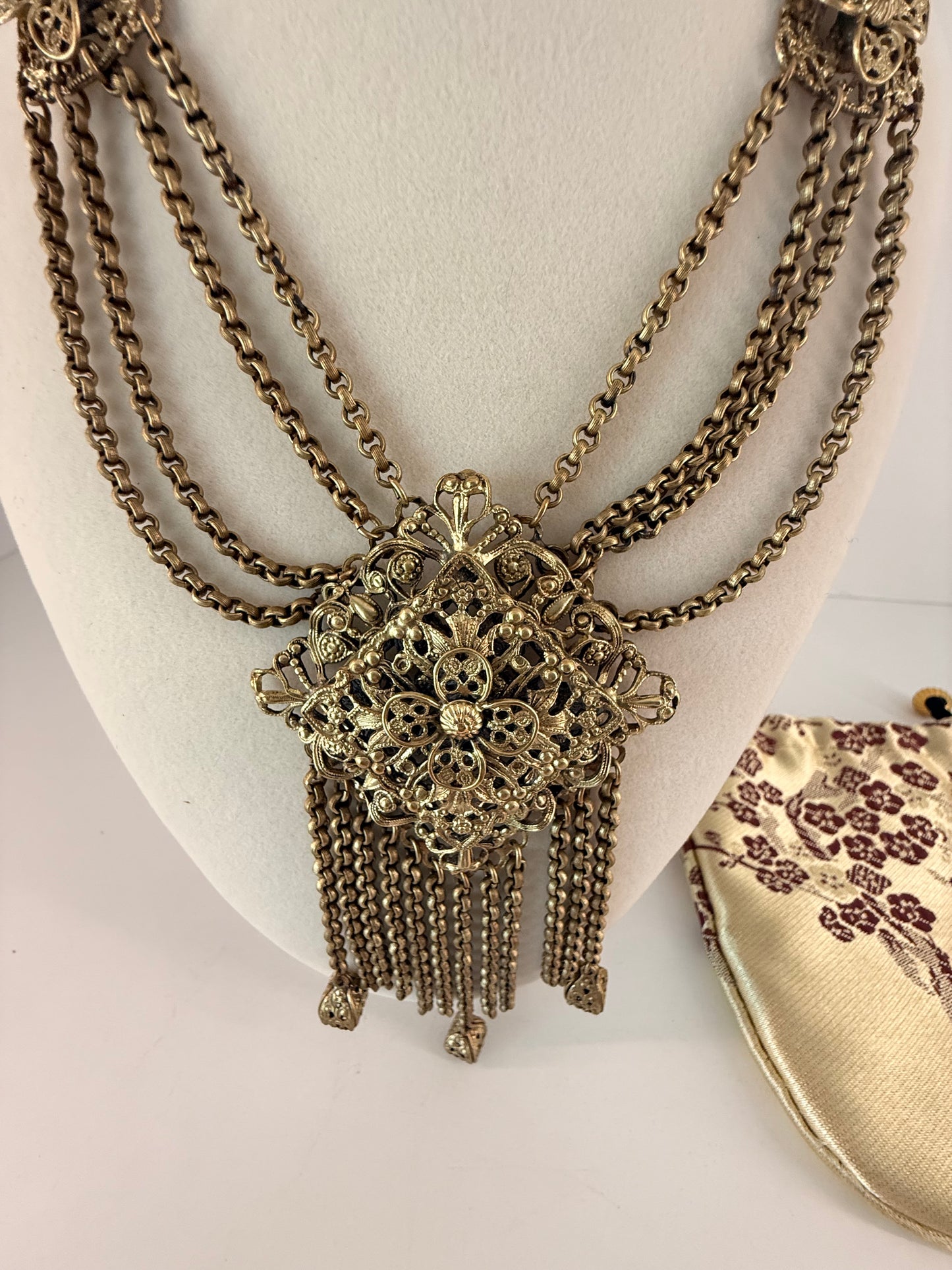 Miriam Haskell Brass Festoon Necklace (circa 1920s)