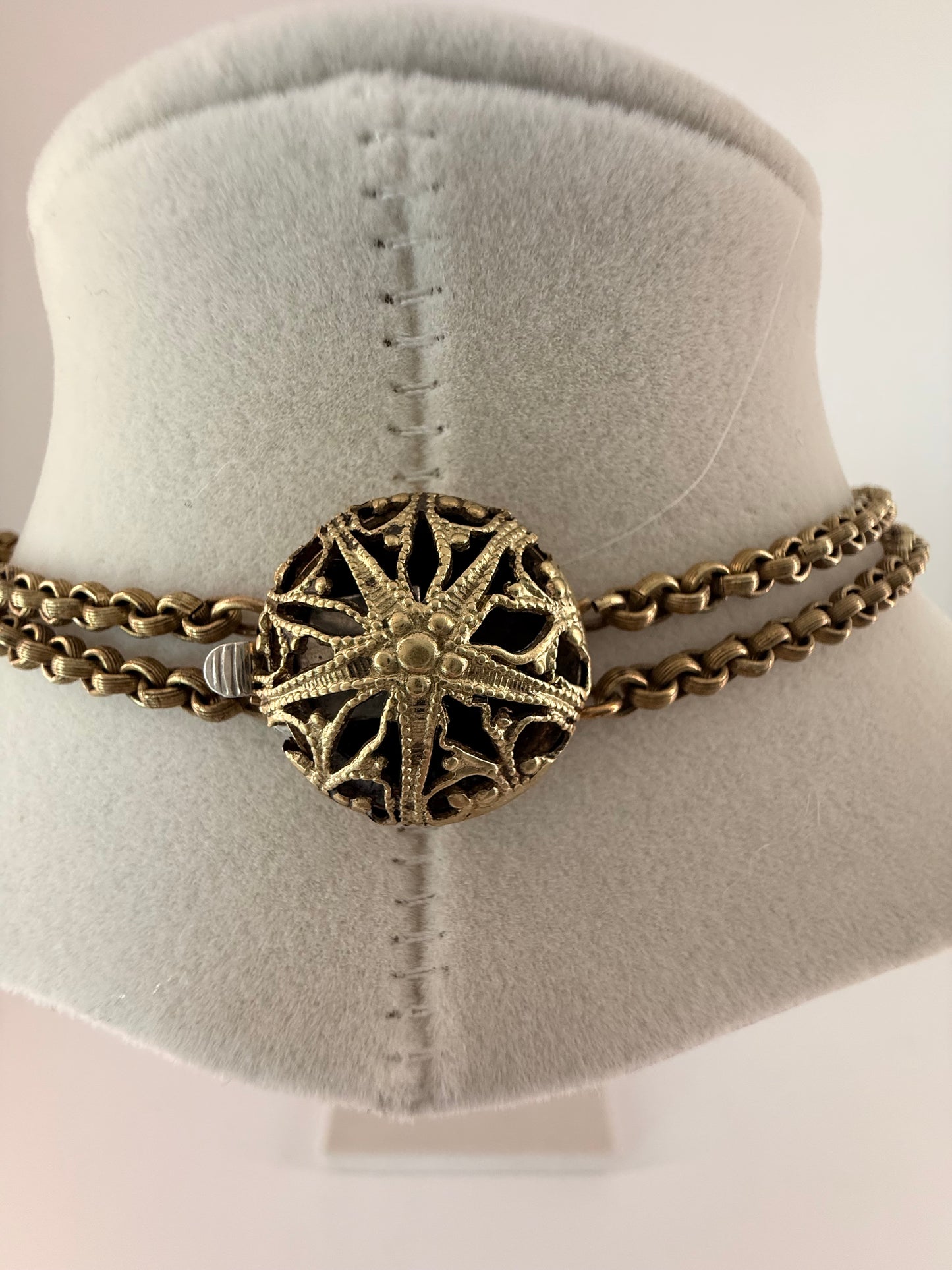 Miriam Haskell Brass Festoon Necklace (circa 1920s)