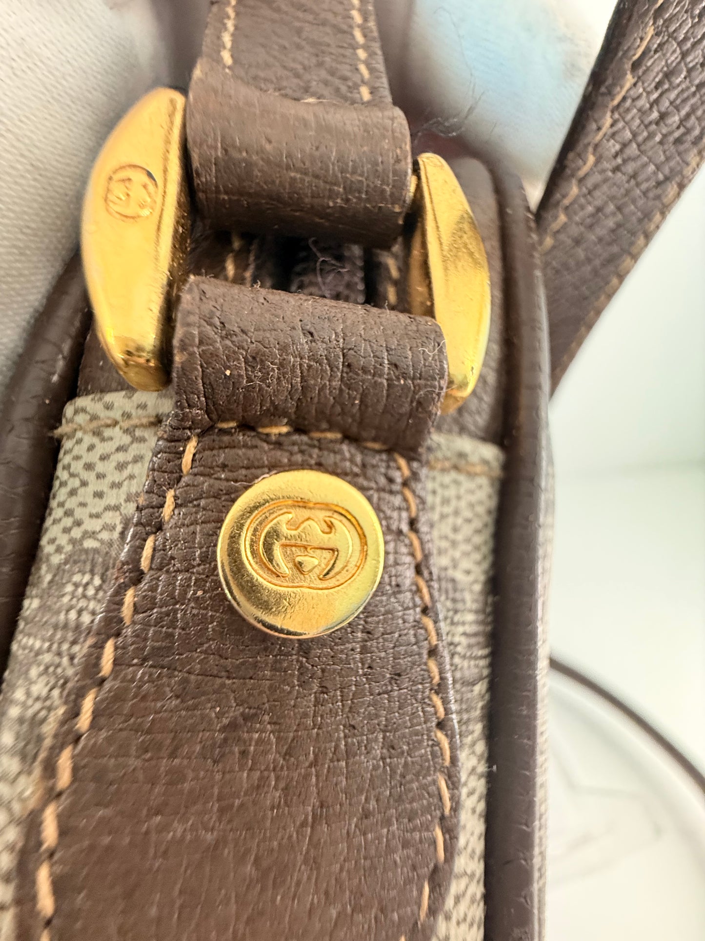 Vintage Rare Gucci GG Supreme Shoulder/Crossbody Bag, Pochette