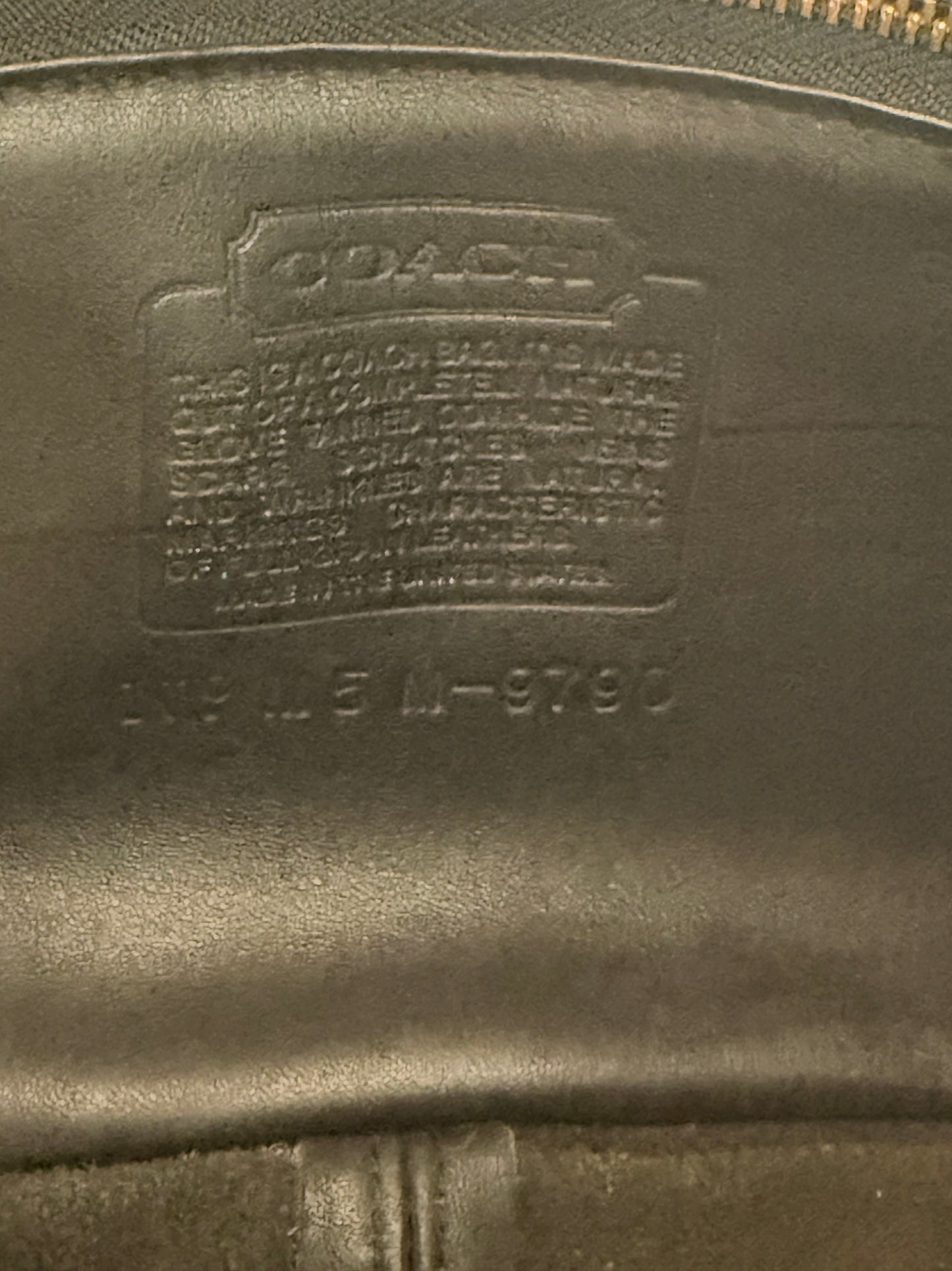 Vintage 90’s Coach City Bag Black w/ Gold Hardware