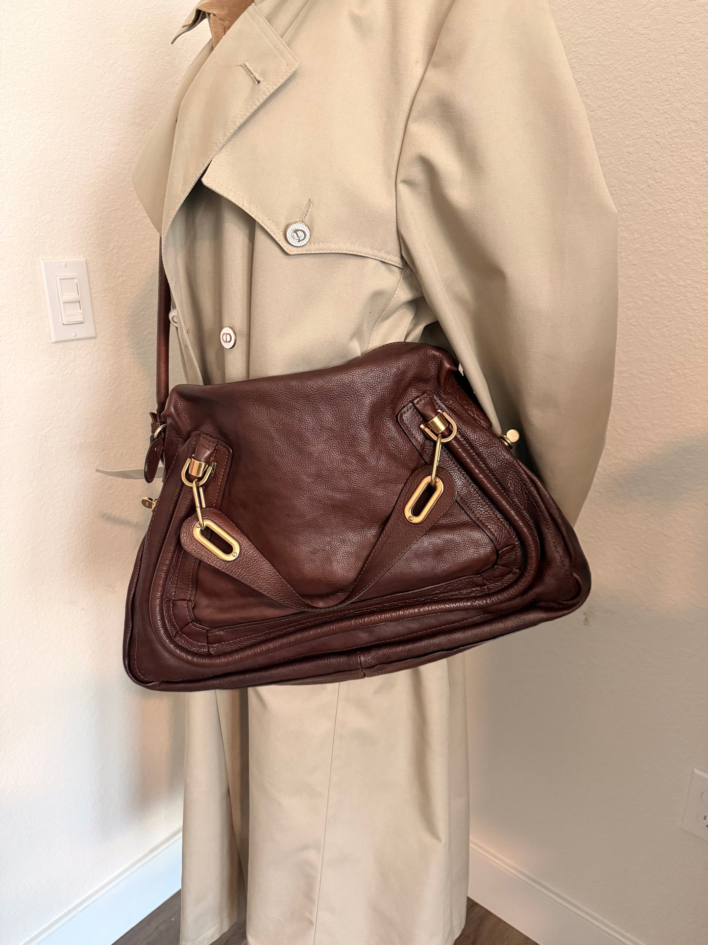 VINTAGE BOHO CHIC Chloe Paraty Brown Leather Two Way Bag w/ FANTASTIC Brass Hardware