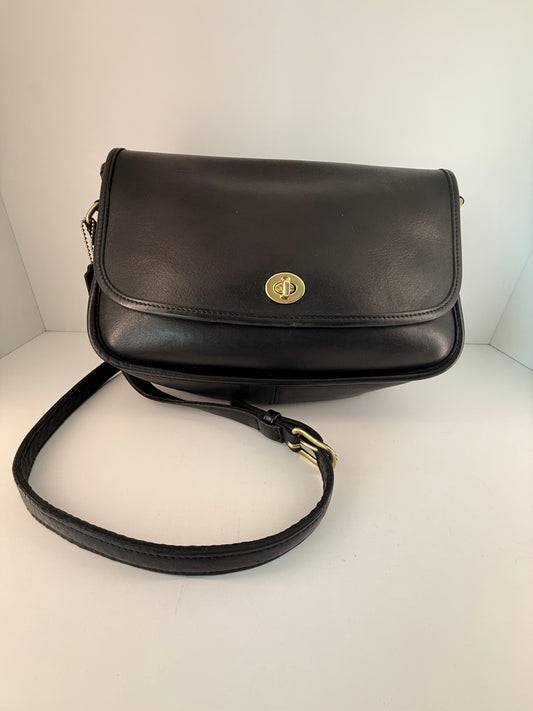 Vintage 90’s Coach City Bag Black w/ Gold Hardware